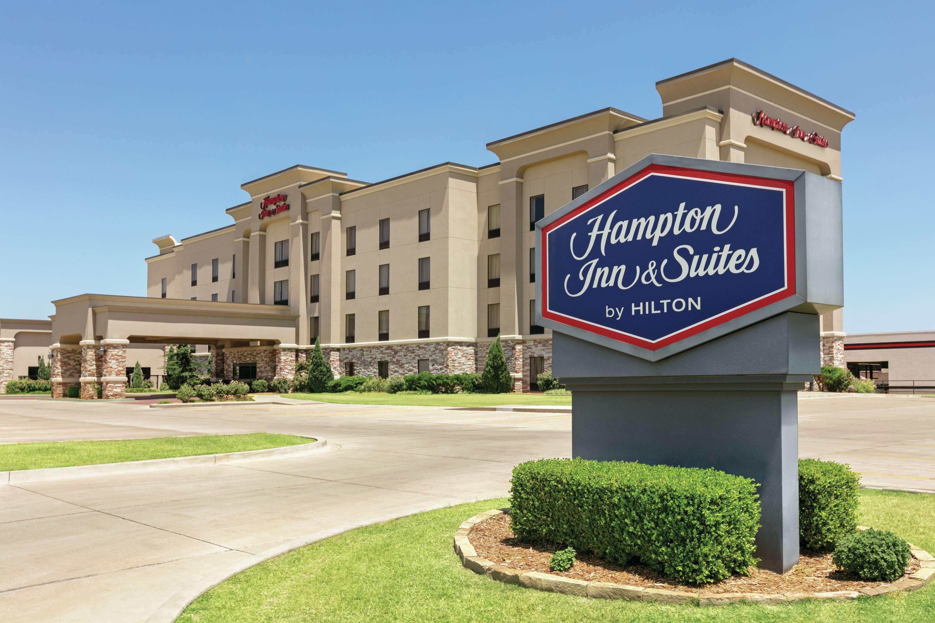 Hampton Inn & Suites Enid Bagian luar foto