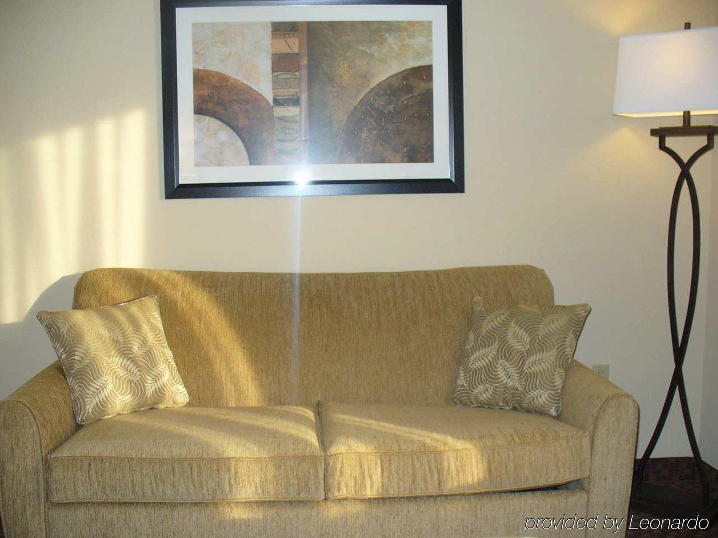 Hampton Inn & Suites Enid Ruang foto